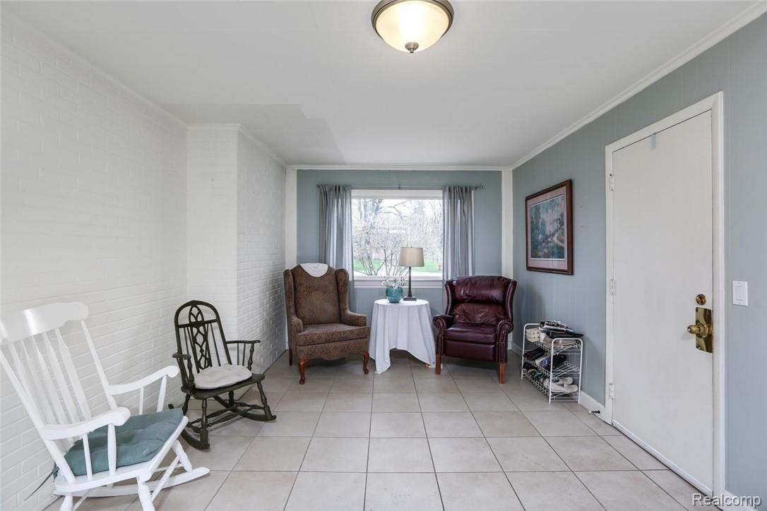 311 Maplehill Road Rochester, MI 48306 - Photo 25 of 26 311 Maplehill Rd Rochester-large-025-23-311 Maplehill Road Rochester-1500x1000-72dpi.jpg