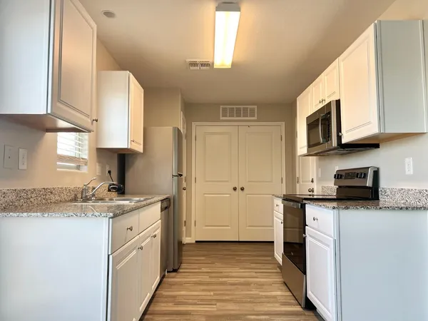 $1,650 | 1660 South Wooten Street, Coolidge, AZ 85128