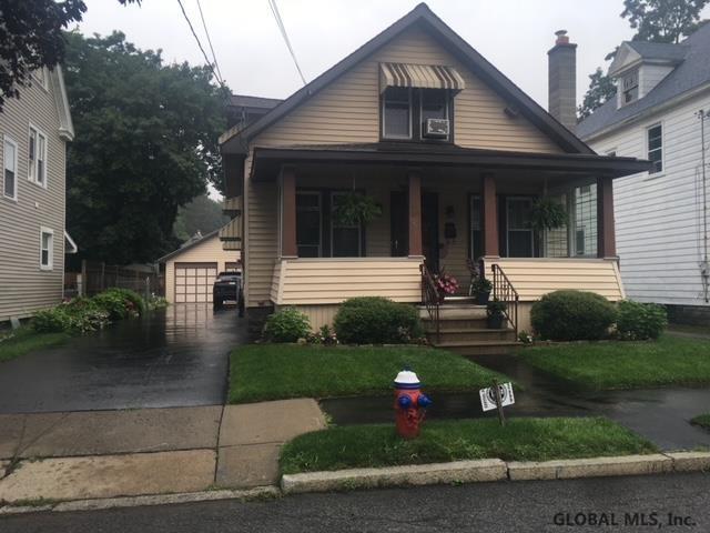 837 Cleveland Avenue Schenectady, NY 12306 - Photo 1 of 19