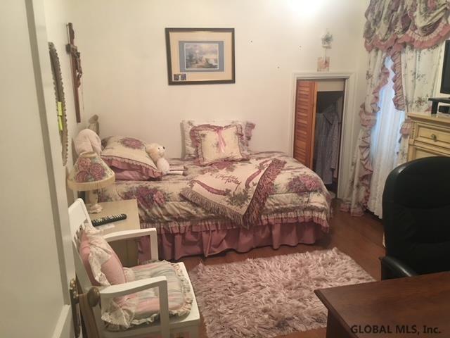 837 Cleveland Avenue Schenectady, NY 12306 - Photo 11 of 19