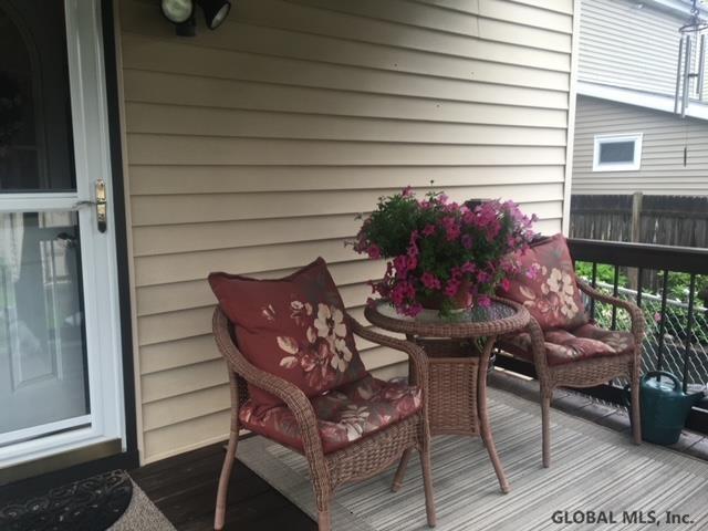 837 Cleveland Avenue Schenectady, NY 12306 - Photo 7 of 19