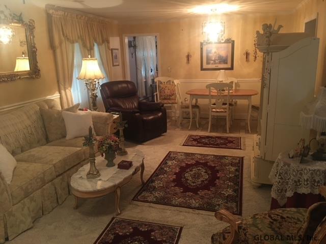 837 Cleveland Avenue Schenectady, NY 12306 - Photo 8 of 19