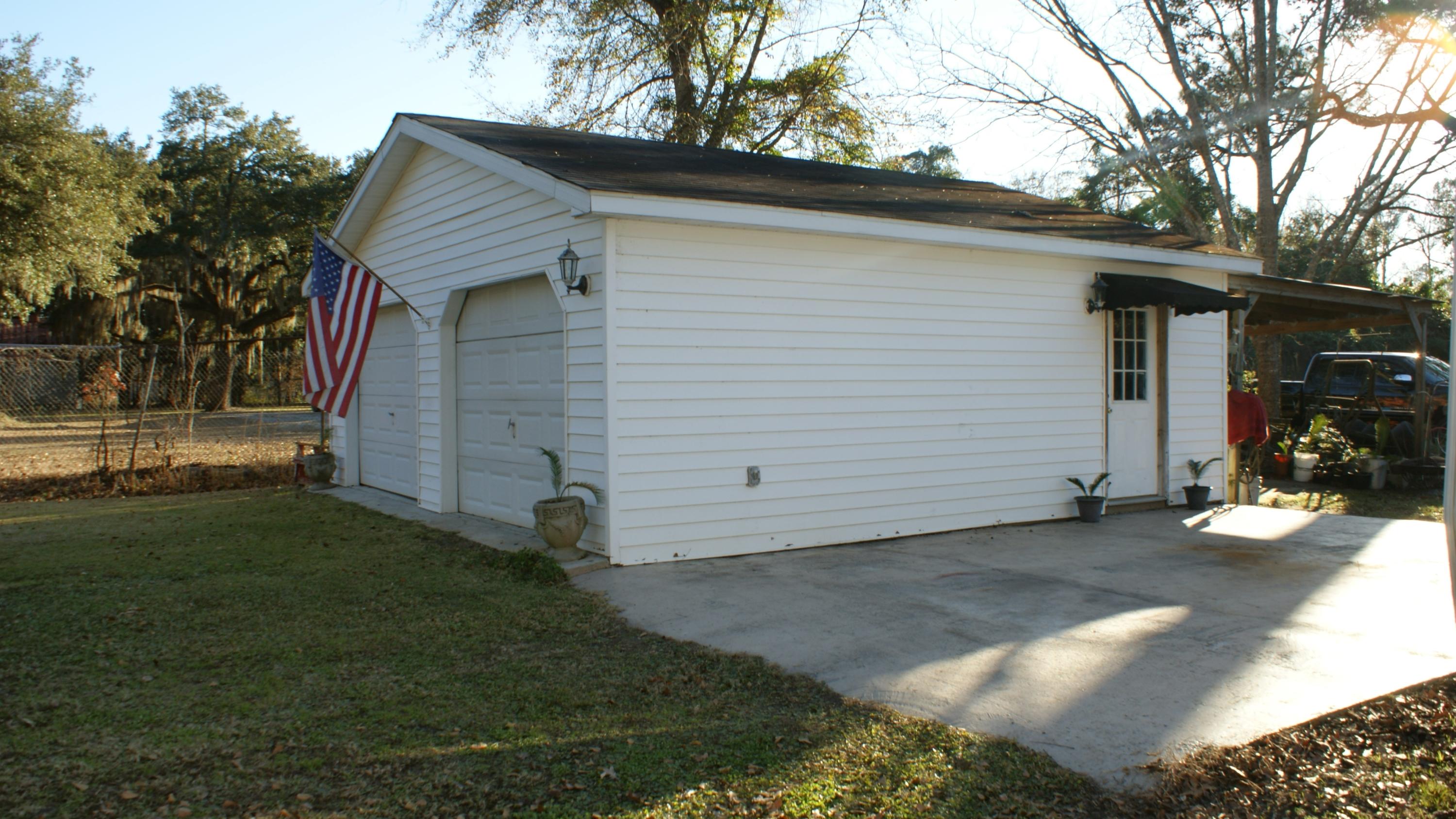 9890 State Rd S-10-1336 McClellanville, SC 29458 - Photo 5 of 35 DSC04829