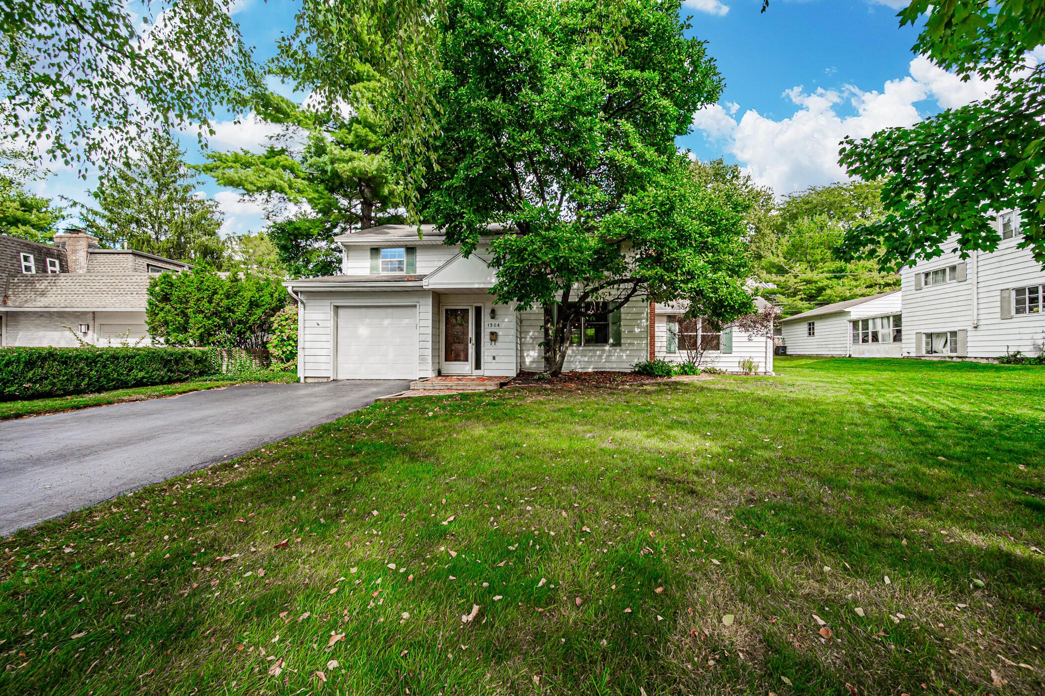 1904 Malvern Road Columbus, OH 43221 - Photo 2 of 55 1904 Malvern Rd