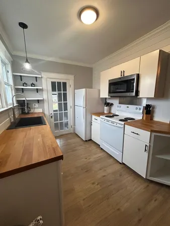 $340,000 | 226 Monroe Street, Saline, MI 48176