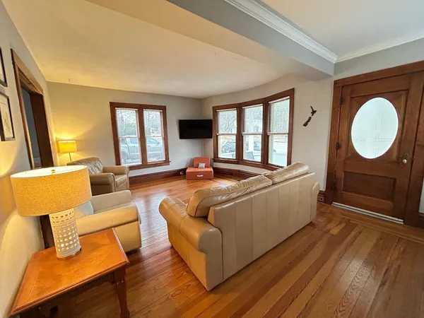 $340,000 | 226 Monroe Street, Saline, MI 48176