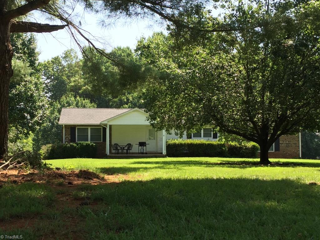 2525 Mack Road Asheboro, NC 27205 - Photo 1 of 28 Gallery Image 1