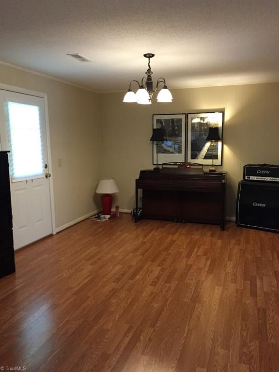2525 Mack Road Asheboro, NC 27205 - Photo 9 of 28 Gallery Image 9