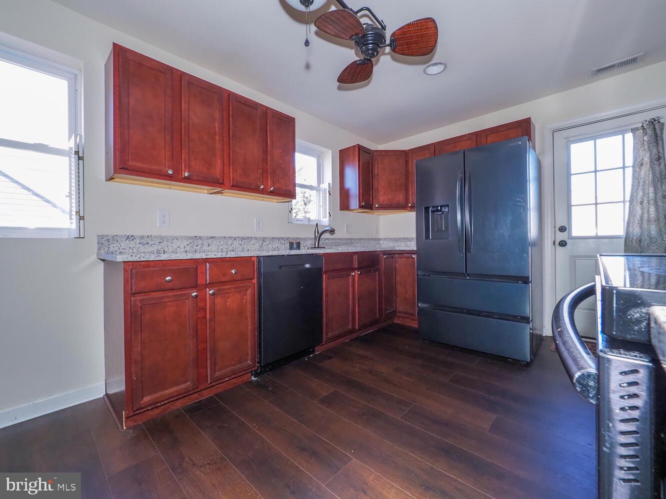 8437 Church Road Pasadena, MD 21122 - Photo 13 of 53 Kitchen
