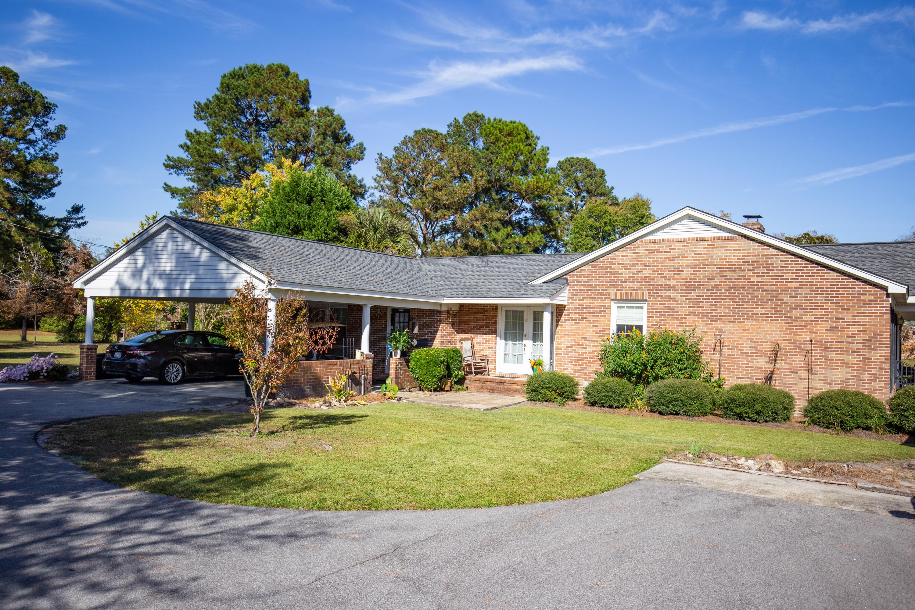 360 Pine Street Bamberg, SC 29003 - Photo 3 of 34