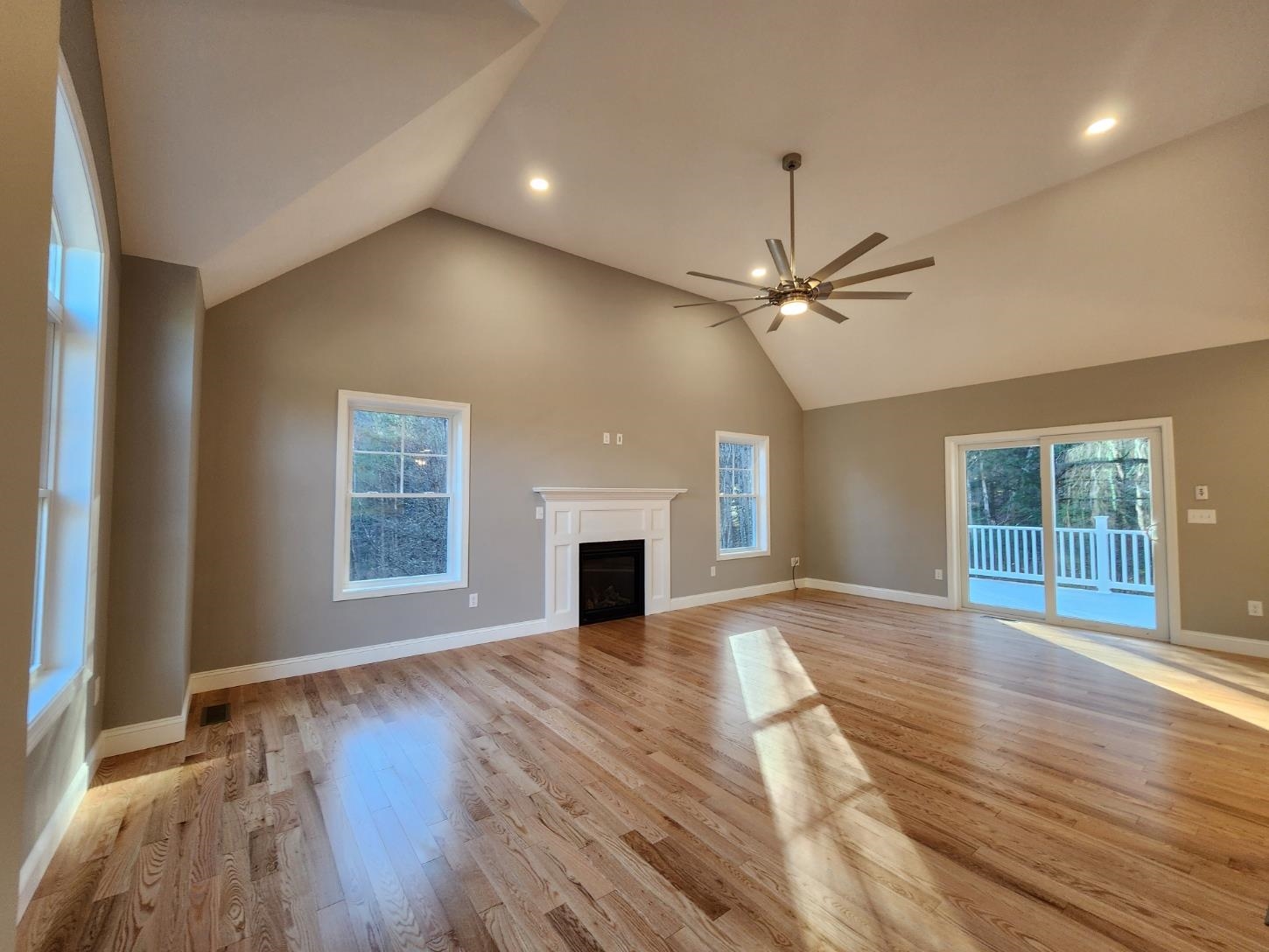 16 Millstone Drive Concord, NH 03301 - Photo 28 of 31