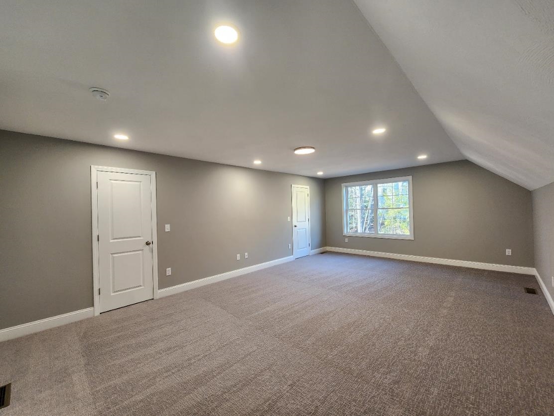 16 Millstone Drive Concord, NH 03301 - Photo 3 of 31