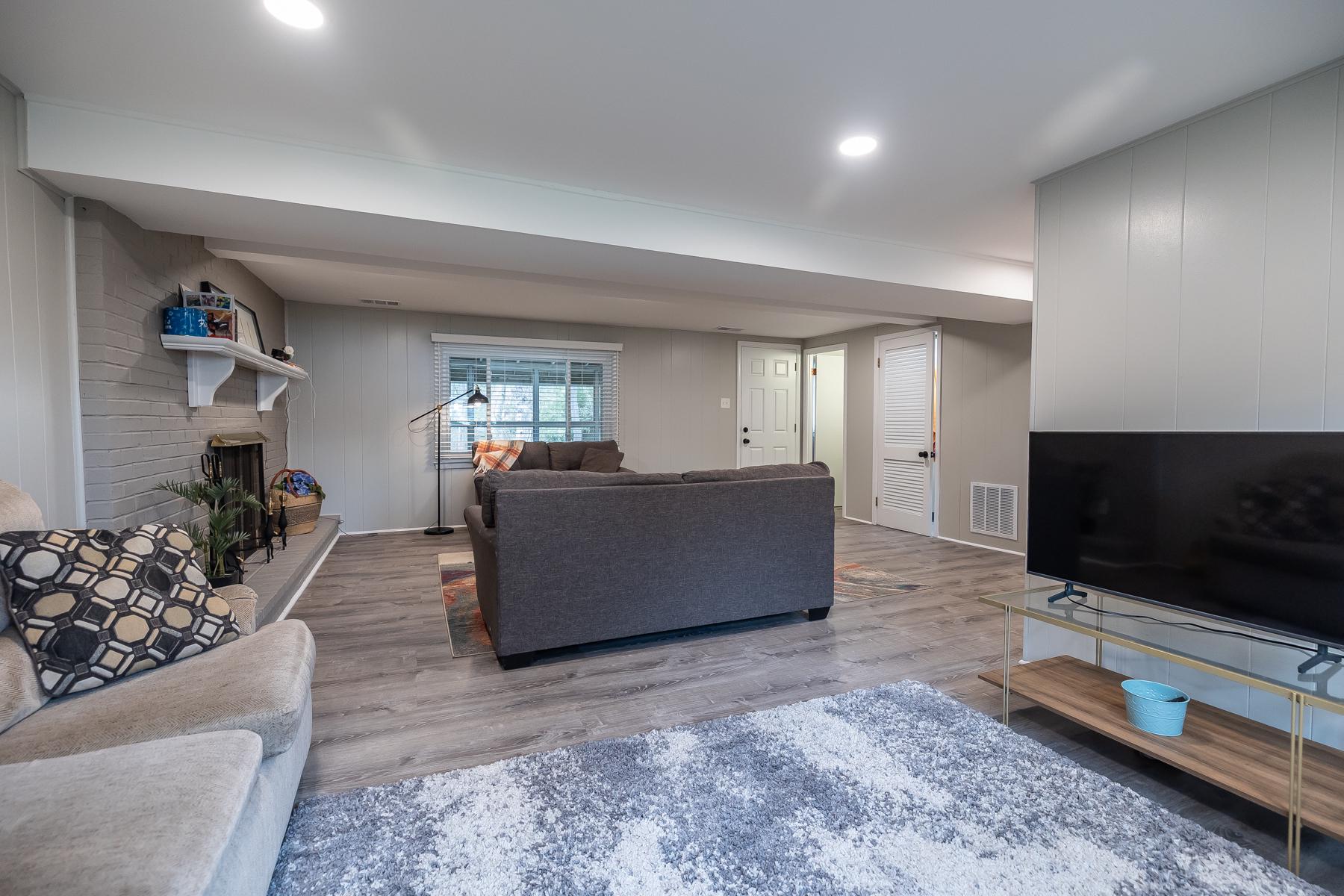 25 Greenvale Road Cherry Hill, NJ 08034 - Photo 20 of 28 Den > Family Rm doors to Laundry Rm, 1/2 Bath