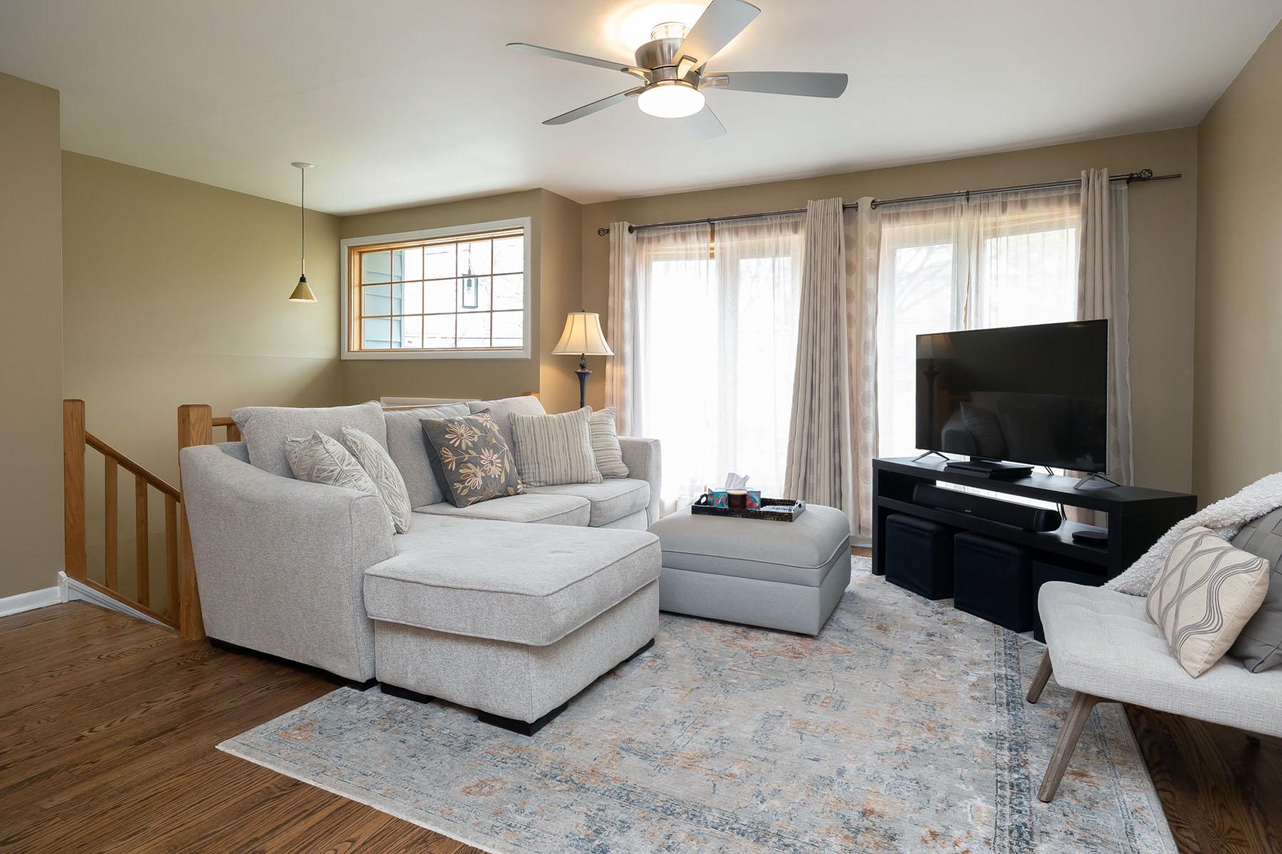 25 Greenvale Road Cherry Hill, NJ 08034 - Photo 3 of 28 Bright Living Room with gorgeous windows.