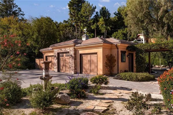 $3,895,000 | 10845 North Meads Avenue, Orange, CA 92869