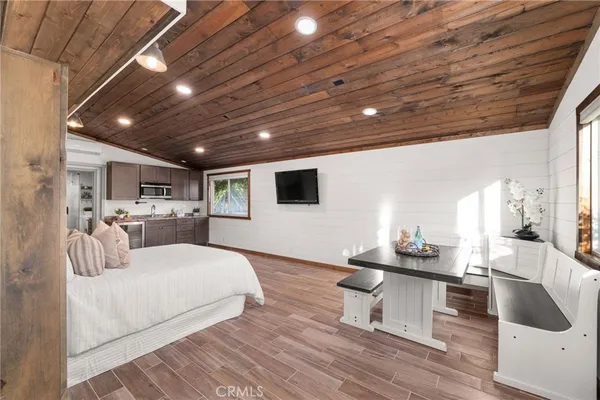 $3,895,000 | 10845 North Meads Avenue, Orange, CA 92869