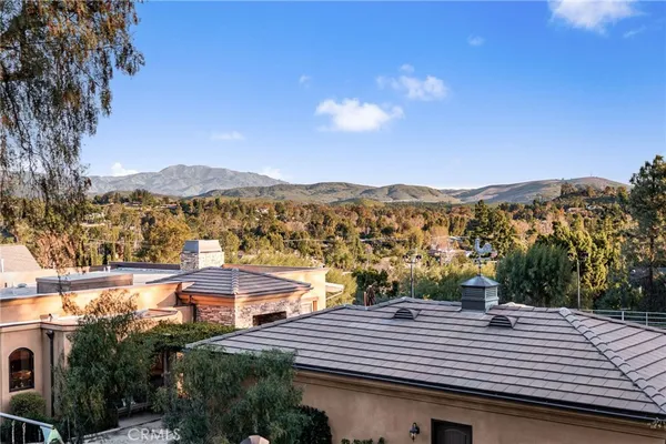 $3,895,000 | 10845 North Meads Avenue, Orange, CA 92869