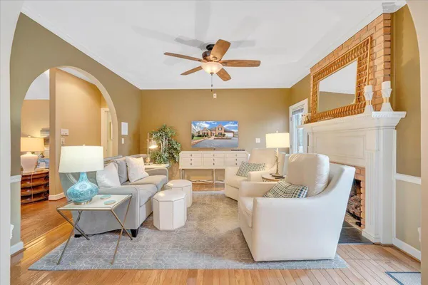 $2,200,000 | 1300 Pats Drive, Moneta, VA 24121