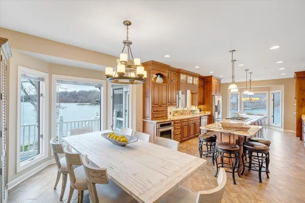 $2,200,000 | 1300 Pats Drive, Moneta, VA 24121