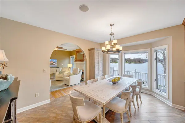 $2,200,000 | 1300 Pats Drive, Moneta, VA 24121