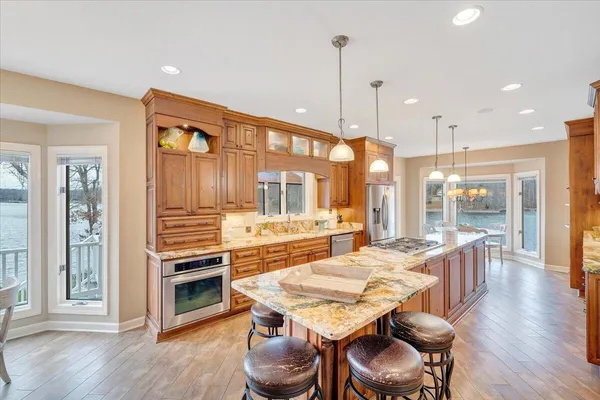 $2,200,000 | 1300 Pats Drive, Moneta, VA 24121