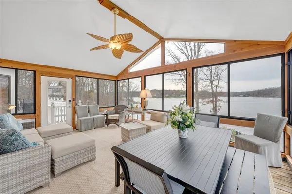 $2,200,000 | 1300 Pats Drive, Moneta, VA 24121