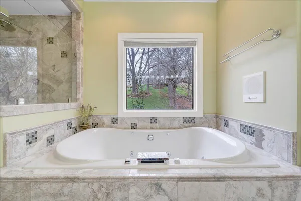 $2,200,000 | 1300 Pats Drive, Moneta, VA 24121