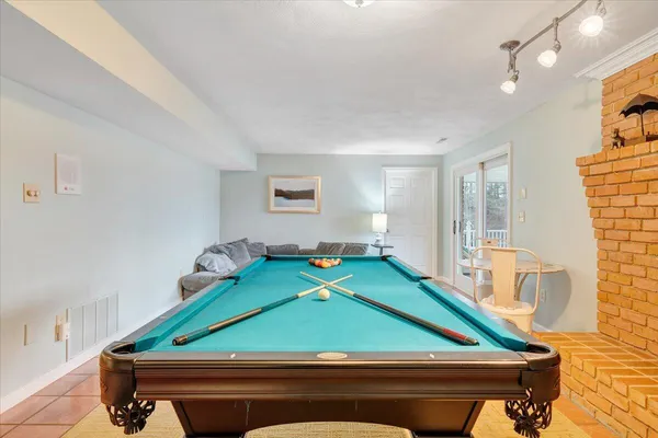 $2,200,000 | 1300 Pats Drive, Moneta, VA 24121