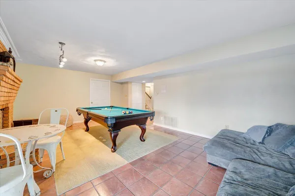 $2,200,000 | 1300 Pats Drive, Moneta, VA 24121