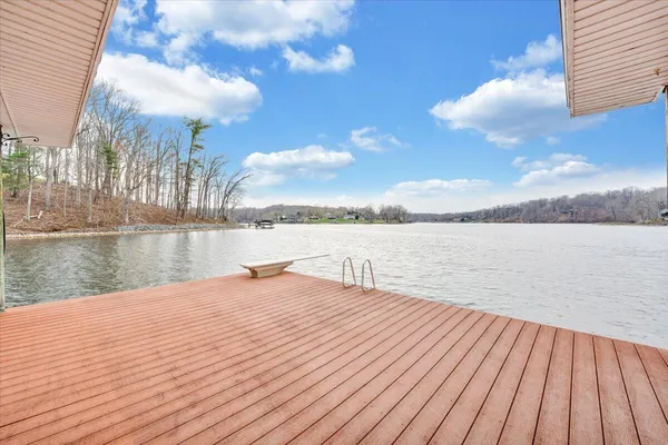 $2,200,000 | 1300 Pats Drive, Moneta, VA 24121