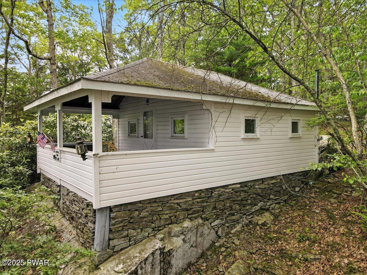 193 Old Rte 402 Dingmans Ferry, PA 18328 - Photo 30 of 60