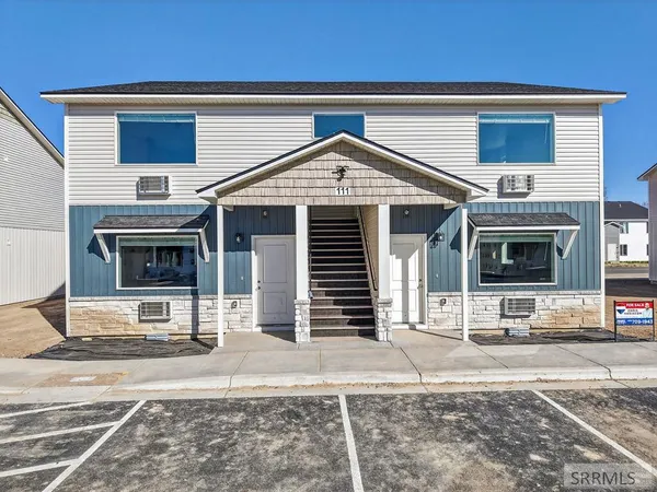 $709,900 | 5405 Park Lawn Drive, Unit 103, Chubbuck, ID 83202