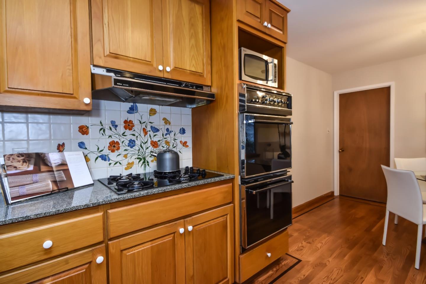 3545 Partition Road Woodside, CA 94062 - Photo 16 of 36 Gallery Image 16