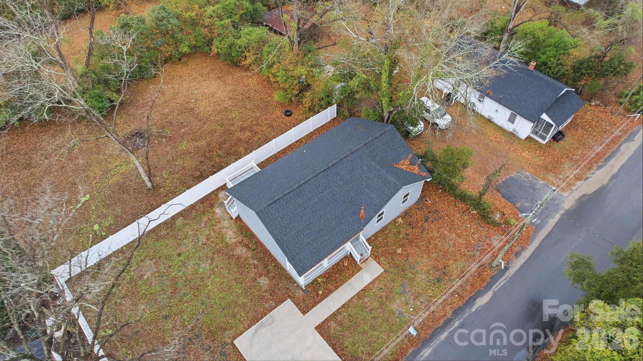 109 Haddock Road Northwest Orangeburg, SC 29115 - Photo 47 of 48 front view of a house with a yard