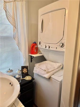 $171,000 | 46 South Washington Avenue, Oxford, NY 13830