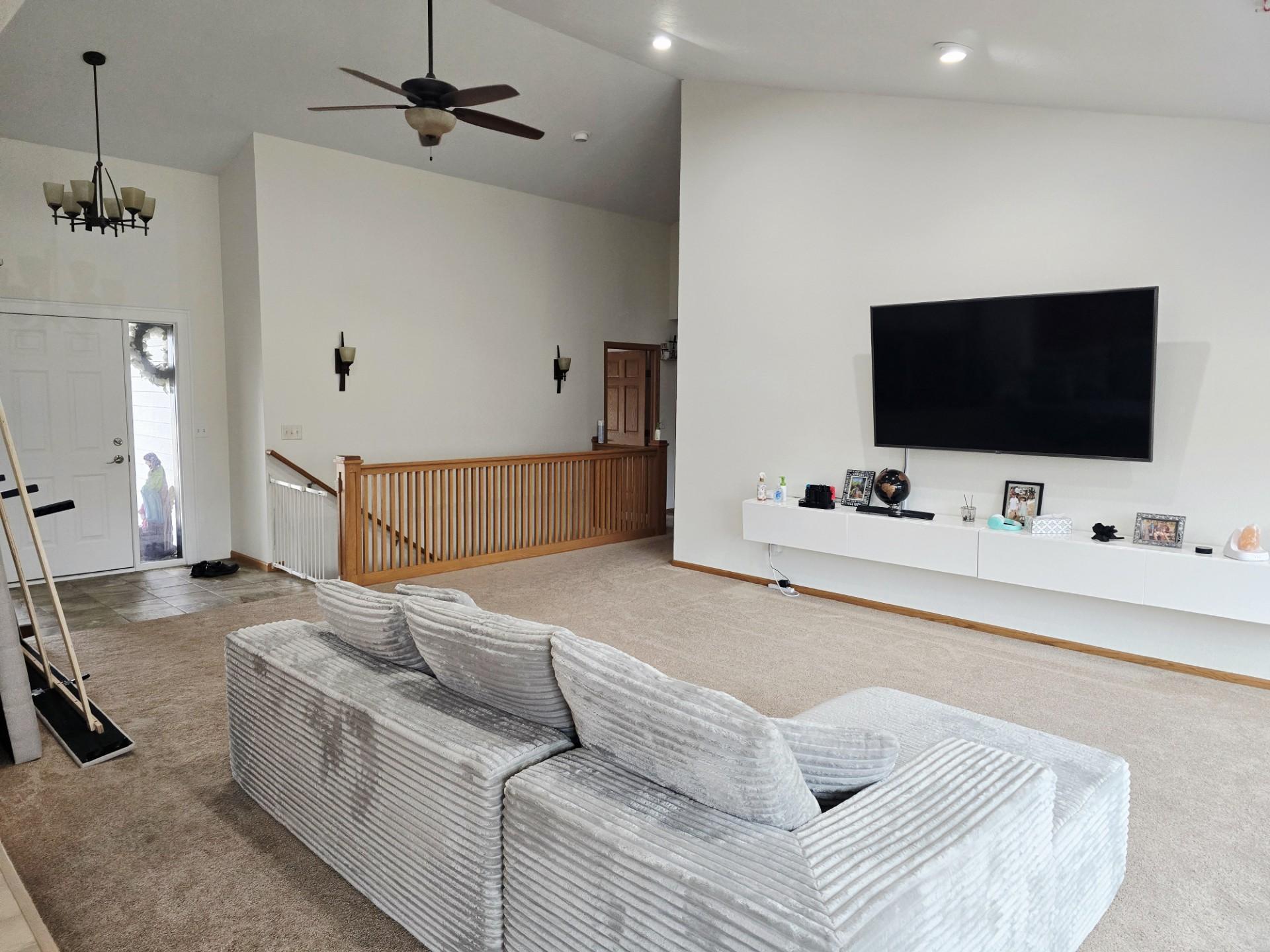 1406 26th Street Southwest Austin, MN 55912 - Photo 2 of 34