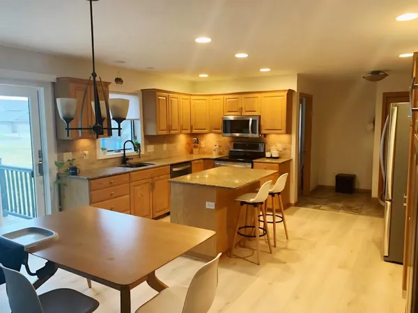 $524,900 | 1406 26th Street Southwest, Austin, MN 55912