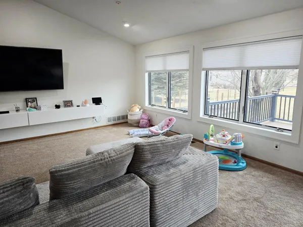 $524,900 | 1406 26th Street Southwest, Austin, MN 55912