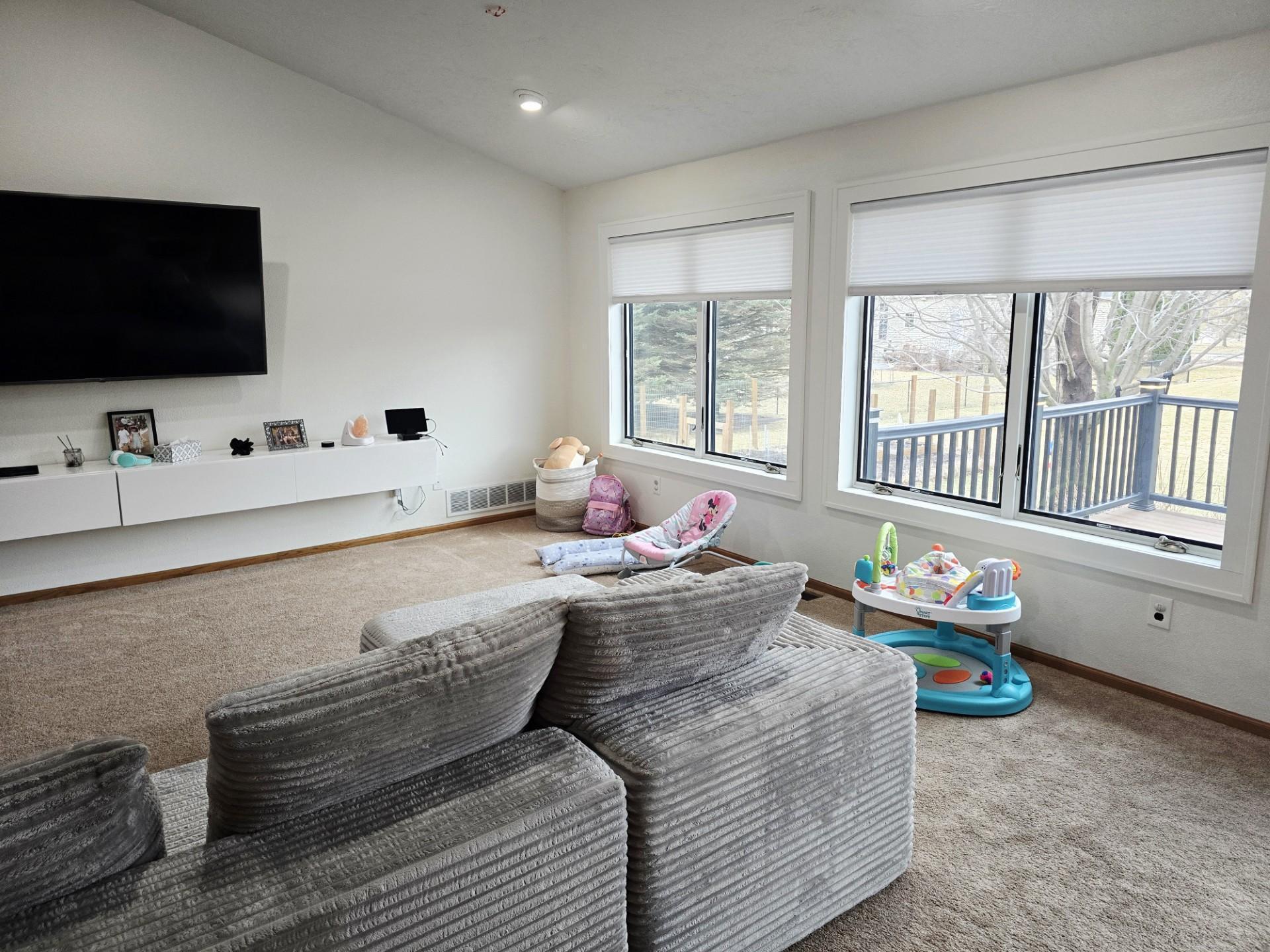 1406 26th Street Southwest Austin, MN 55912 - Photo 3 of 34