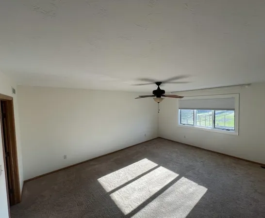 $524,900 | 1406 26th Street Southwest, Austin, MN 55912