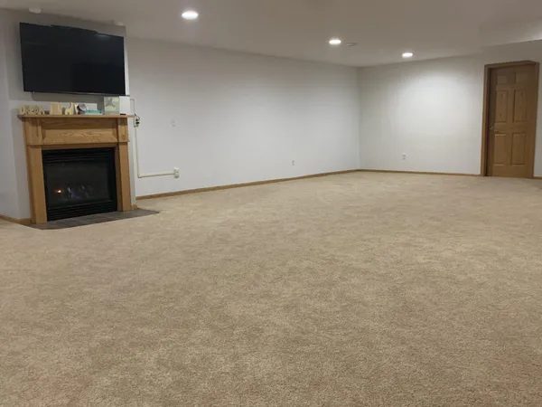 $524,900 | 1406 26th Street Southwest, Austin, MN 55912