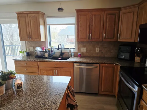 $524,900 | 1406 26th Street Southwest, Austin, MN 55912