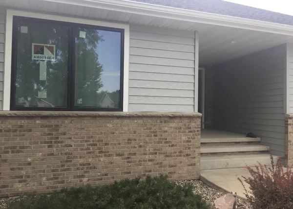 $524,900 | 1406 26th Street Southwest, Austin, MN 55912