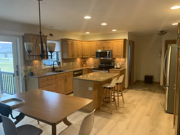 $524,900 | 1406 26th Street Southwest, Austin, MN 55912