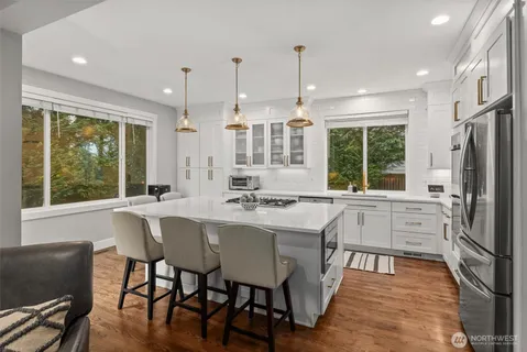 $1,750,000 | 1308 269th Court Southeast, Sammamish, WA 98075