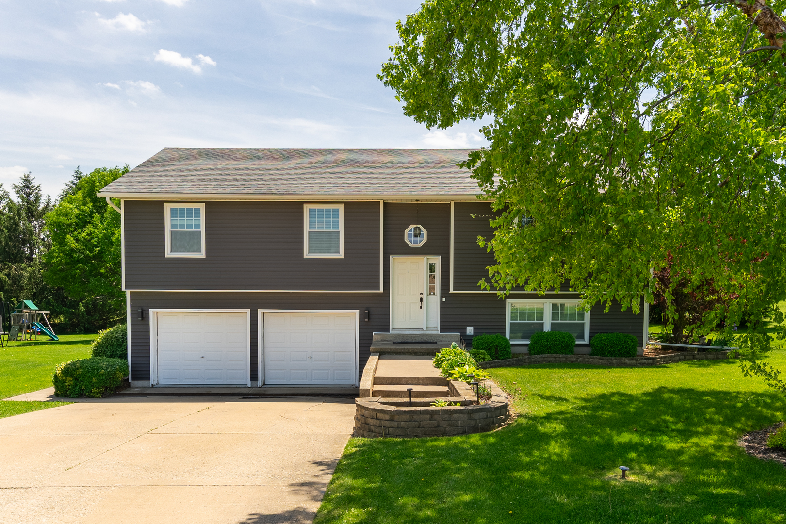 3473 East Cleveland Street Ladd, IL 61312 - Photo 2 of 28