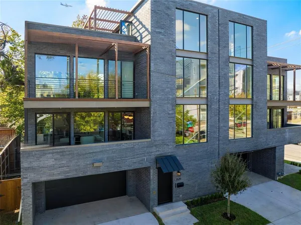 $7,250 | 1529 Villars Street, Dallas, TX 75204