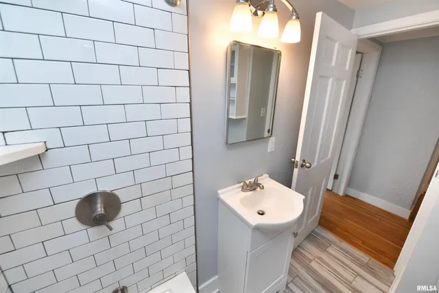 $165,000 | 111 Gardner Street, East Peoria, IL 61611