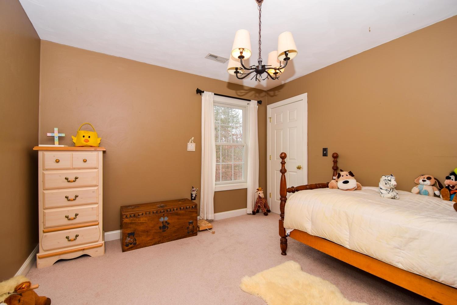 6620 Split Oak Road Roanoke, VA 24018 - Photo 19 of 33 19