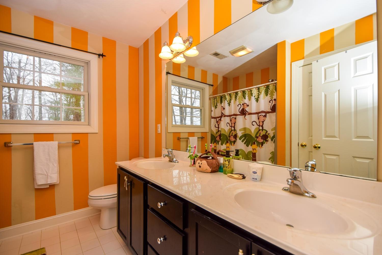 6620 Split Oak Road Roanoke, VA 24018 - Photo 21 of 33 21